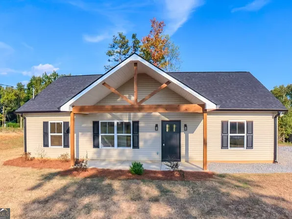 391 Broadway St, Tallapoosa, GA 30176