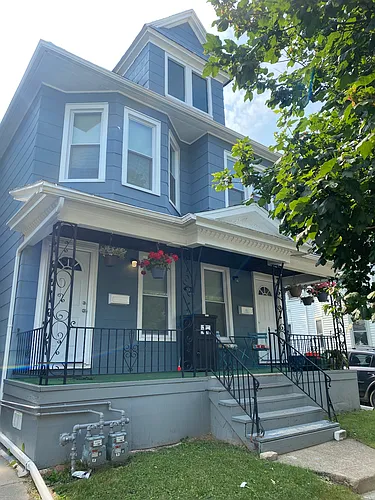 330 Parkdale Ave #2 Photo 1