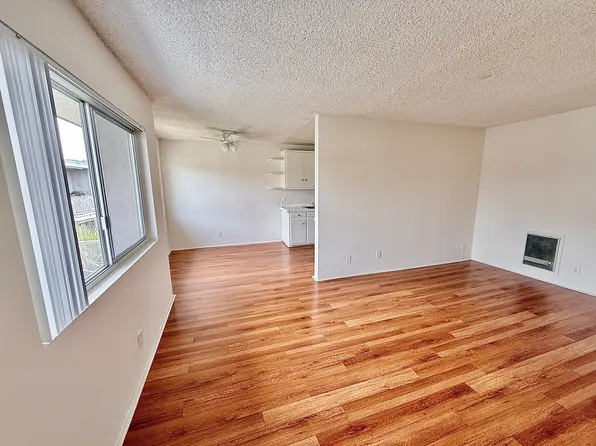 (undisclosed Address), Van Nuys, CA 91405