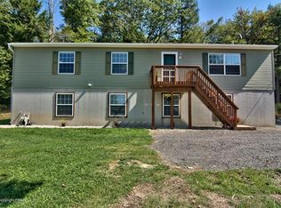 1138 Little Billy Ln, Tobyhanna, PA