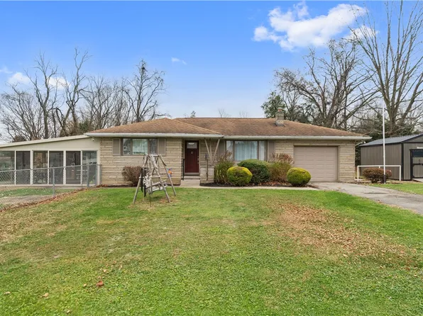 109 Ivy Ln, West Newton, PA 15089