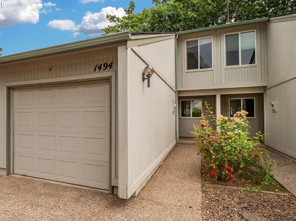 1494 Madras St SE, Salem, OR 97306