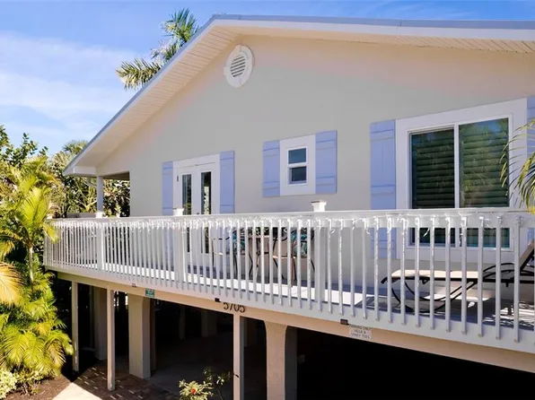 5705 Carissa St #A & B, Bradenton Beach, FL 34217