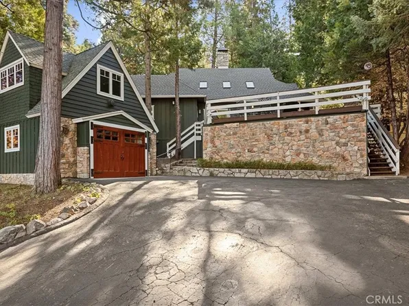 226 Holiday Dr, Lake Arrowhead, CA 92352