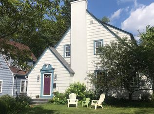 2245 Tipperary Rd, Kalamazoo, MI 49008