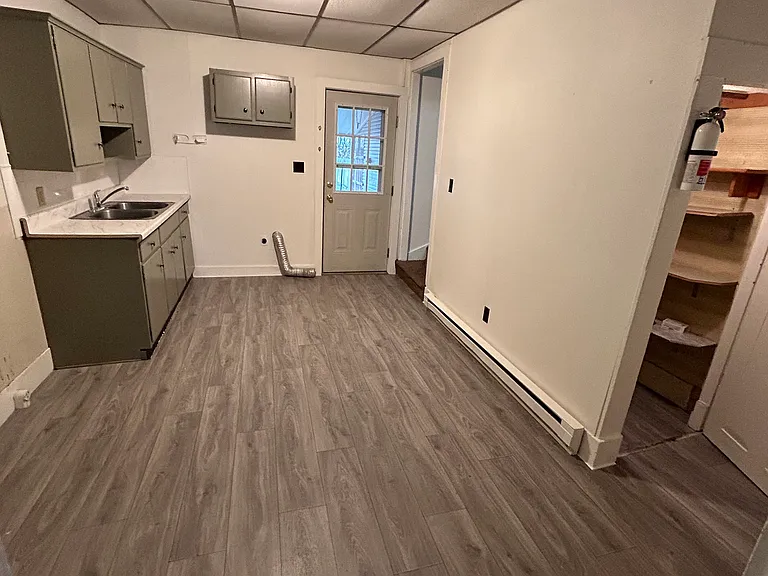 125 W Main St — Photo 1