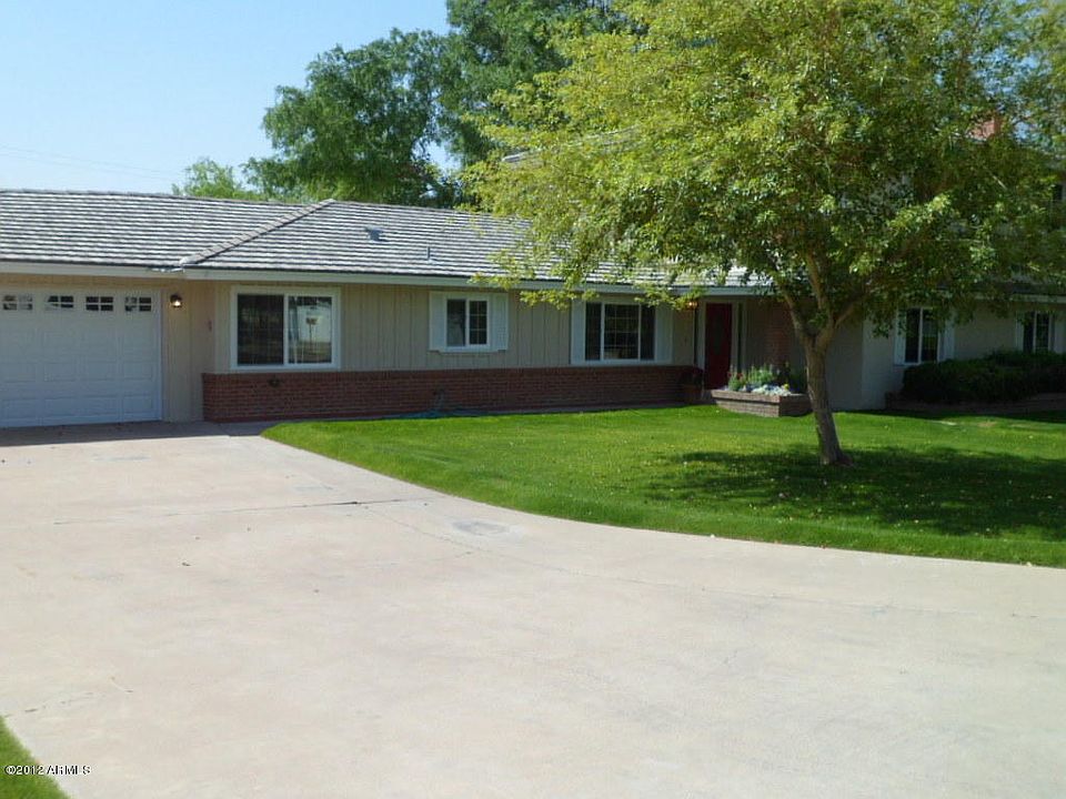 2nd image of 4133 E Pasadena Ave