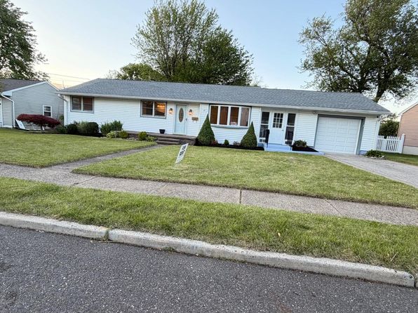 51 Macon Dr