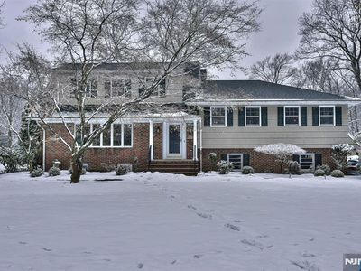 339 Kay Ln, Wyckoff, NJ, 07481