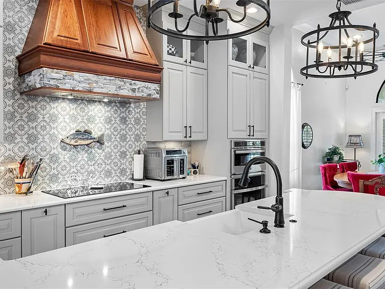 6022 Beacon Shores St — Photo 20