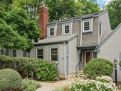 28 Paisley Lane #28, Fairfield, CT, 06825