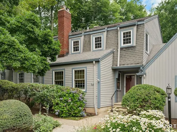 28 Paisley Lane #28, Fairfield, CT 06825