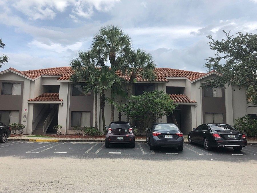 1st image of 8328 Coral Lake Dr