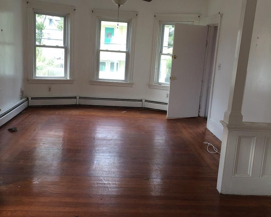 1st image of 166 Glenwood Ave