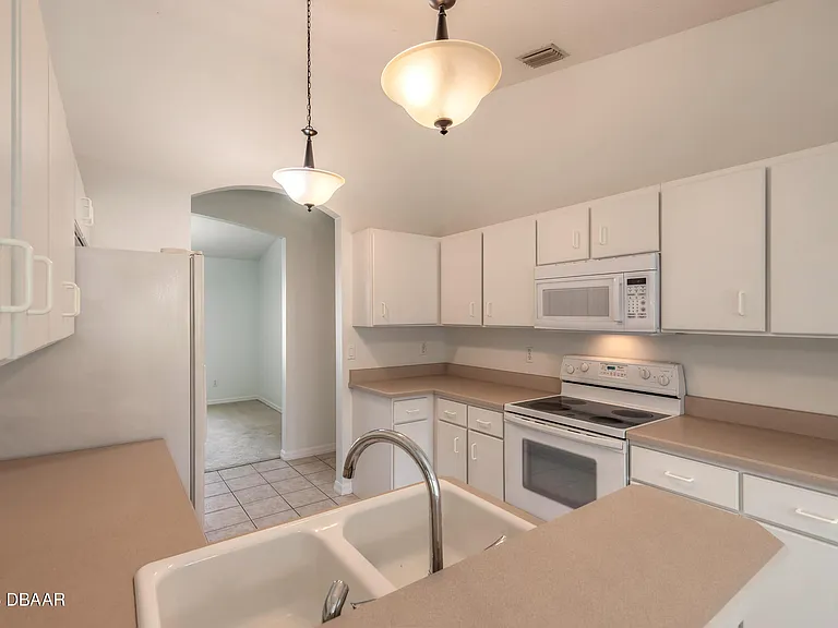 14 Riverdale Ln — Photo 6