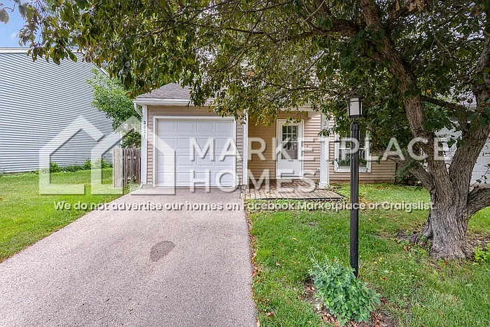 2 bed, 2.0 bath, 1083 sqft, $1,950 — Photo 2