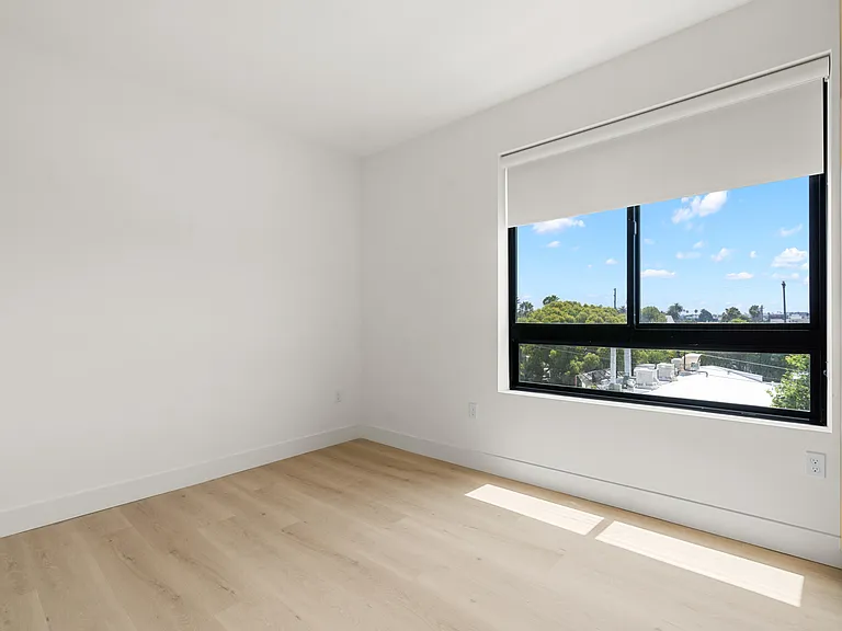 1808 Lincoln Blvd — Photo 25