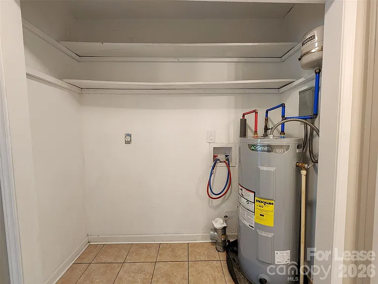667 Faith Dr SW — Photo 8