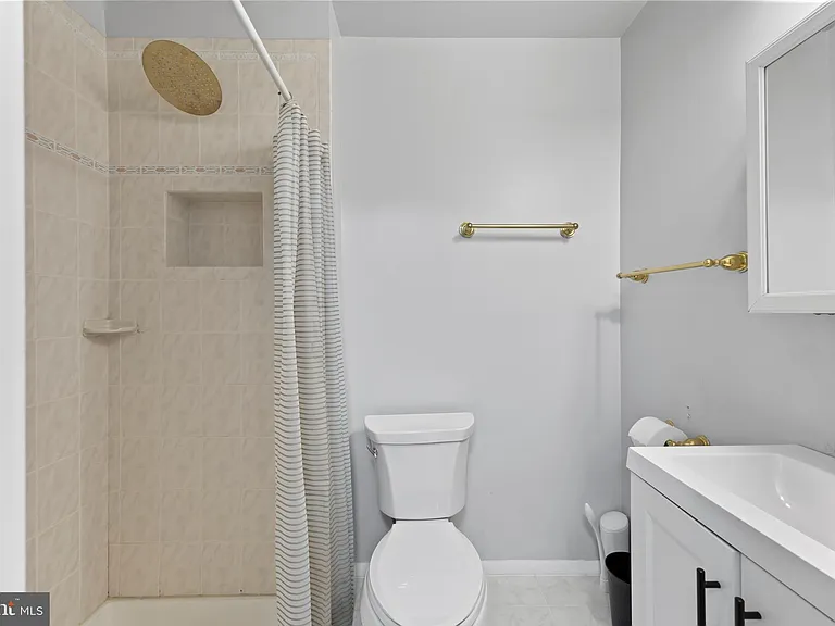 9808 47th Pl #302 — Photo 39