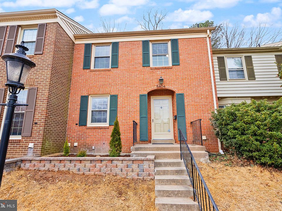 1st image of 5404 Charleston Woods Dr