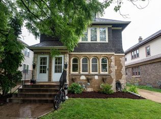 4112 N Woodburn St #4114, Milwaukee, WI 53211