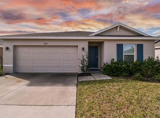 8027 Broad Pointe Dr, Zephyrhills, FL 33540