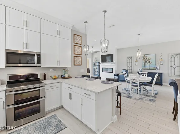 433 RUM RUNNER Way, St. Johns, FL 32259