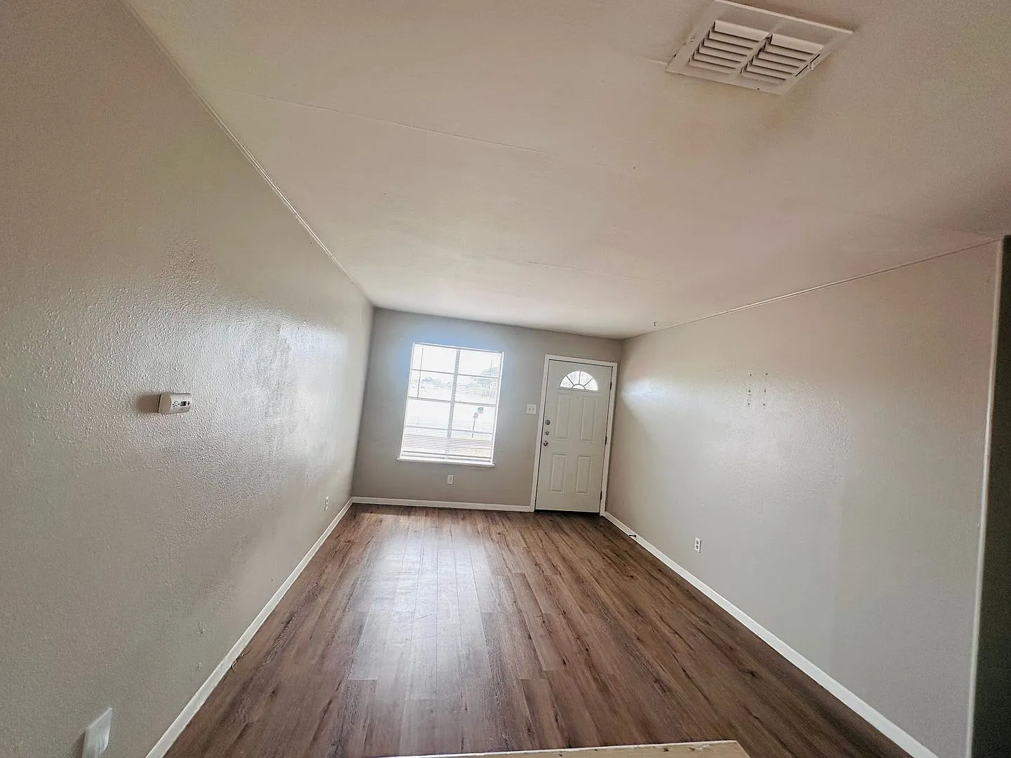 Home for Rent in Flour Bluff — Photo 3