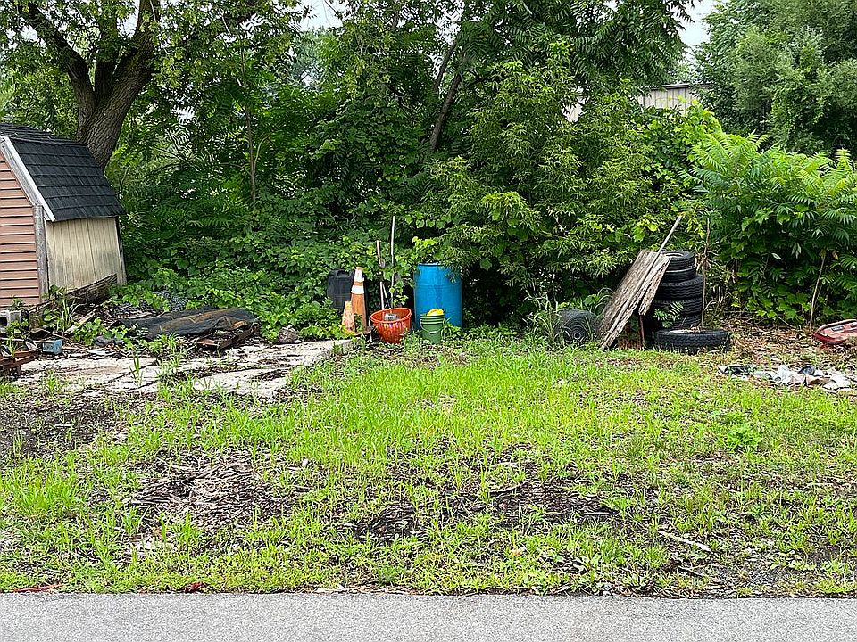 Ellicott Creek lot