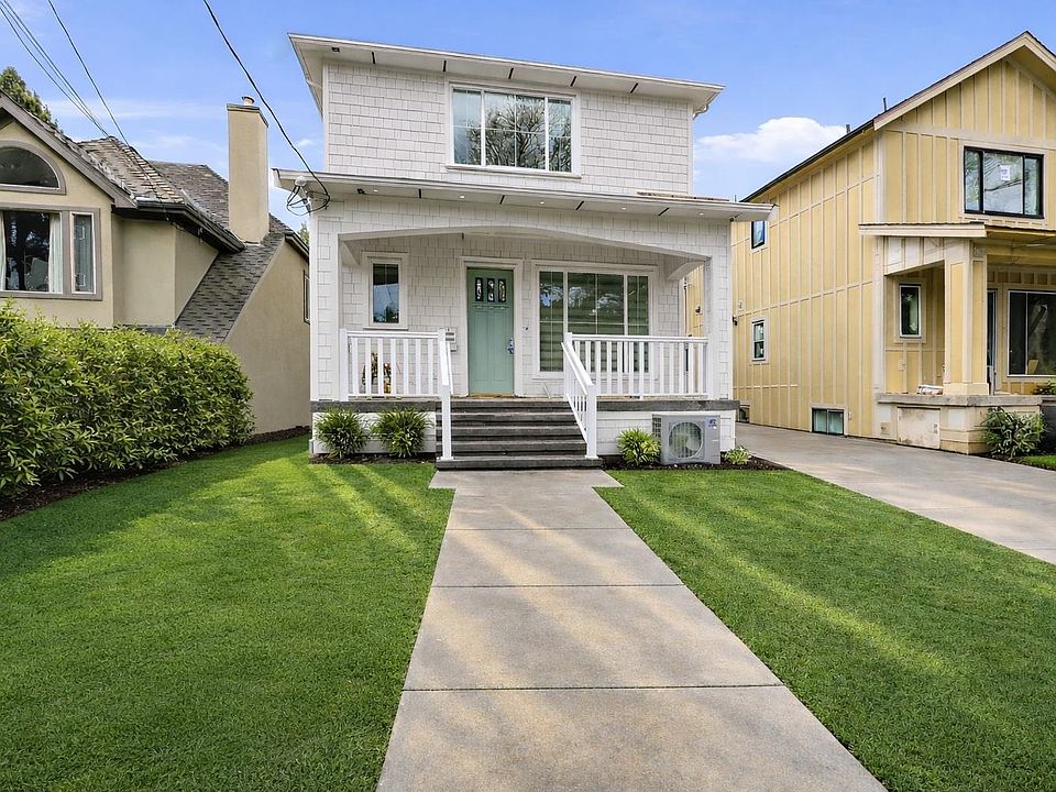 1st image of 3110 W 42nd Ave