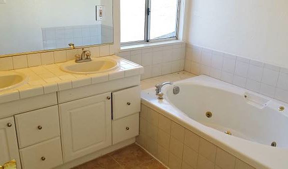 5th image of 10571 Culbertson Dr