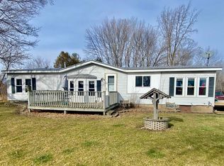 2567 Whites Beach Rd, Standish, MI 48658