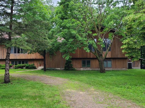 551 2nd St, Echo, MN 56237