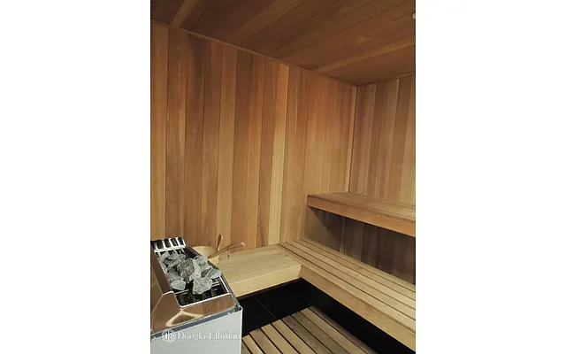 Rented by Douglas Elliman | media 24