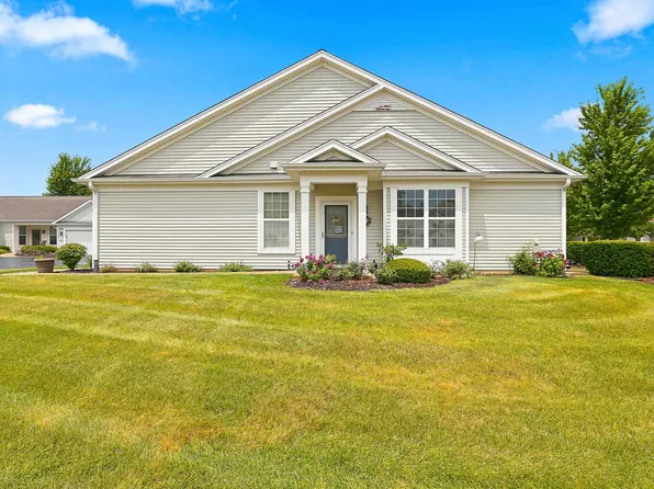 13500 Yellow Pine Dr, Huntley, IL 60142