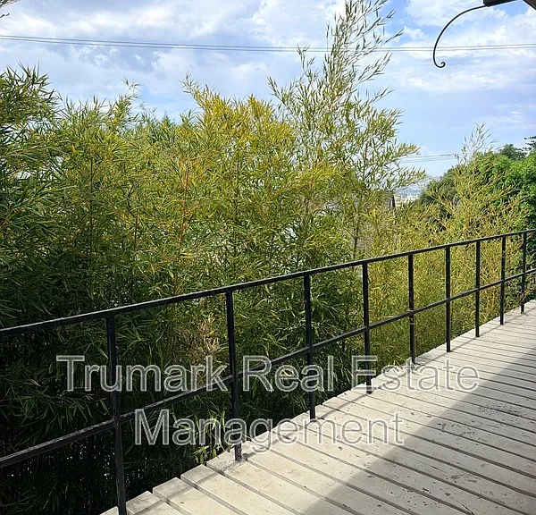 3941 Clayton Ave — Photo 15