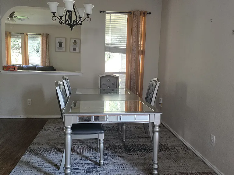 5804 Melanie Ct — Photo 19