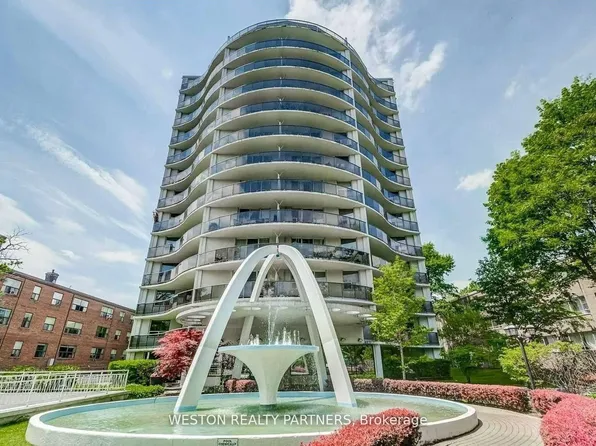 44 Walmer Rd, Toronto, ON