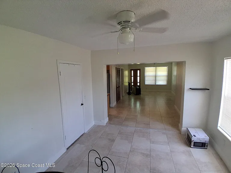 303 Princeton Ave — Photo 20