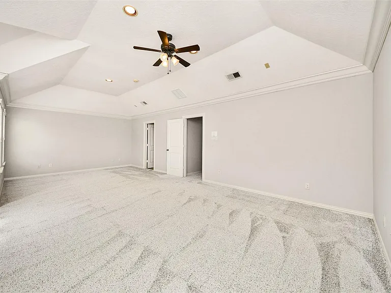 2046 Palm Forest Ln — Photo 23