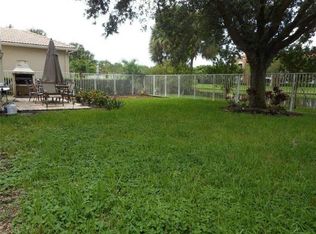 4821 NW 55th Dr, Pompano Beach, FL 33073