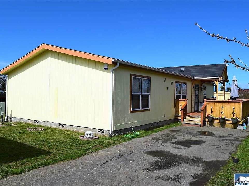 1st image of 2363 E 4th Ave