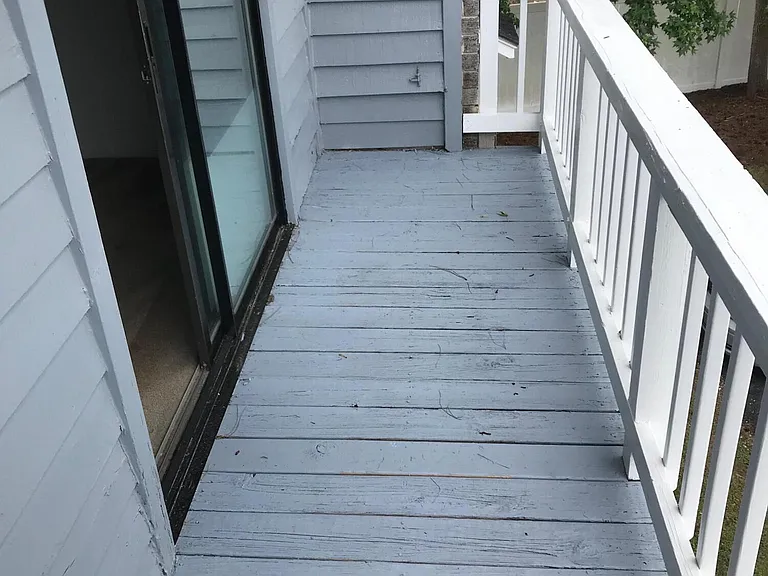 8012 Thelen St — Photo 4