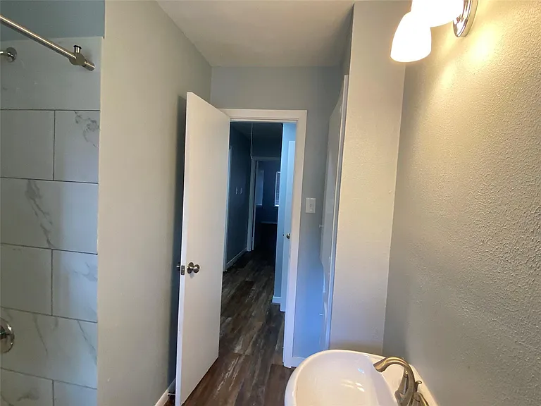5110 W 43rd St — Photo 11