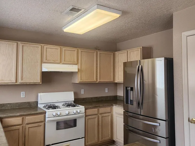 8404 Casa Morena Ct NW — Photo 5