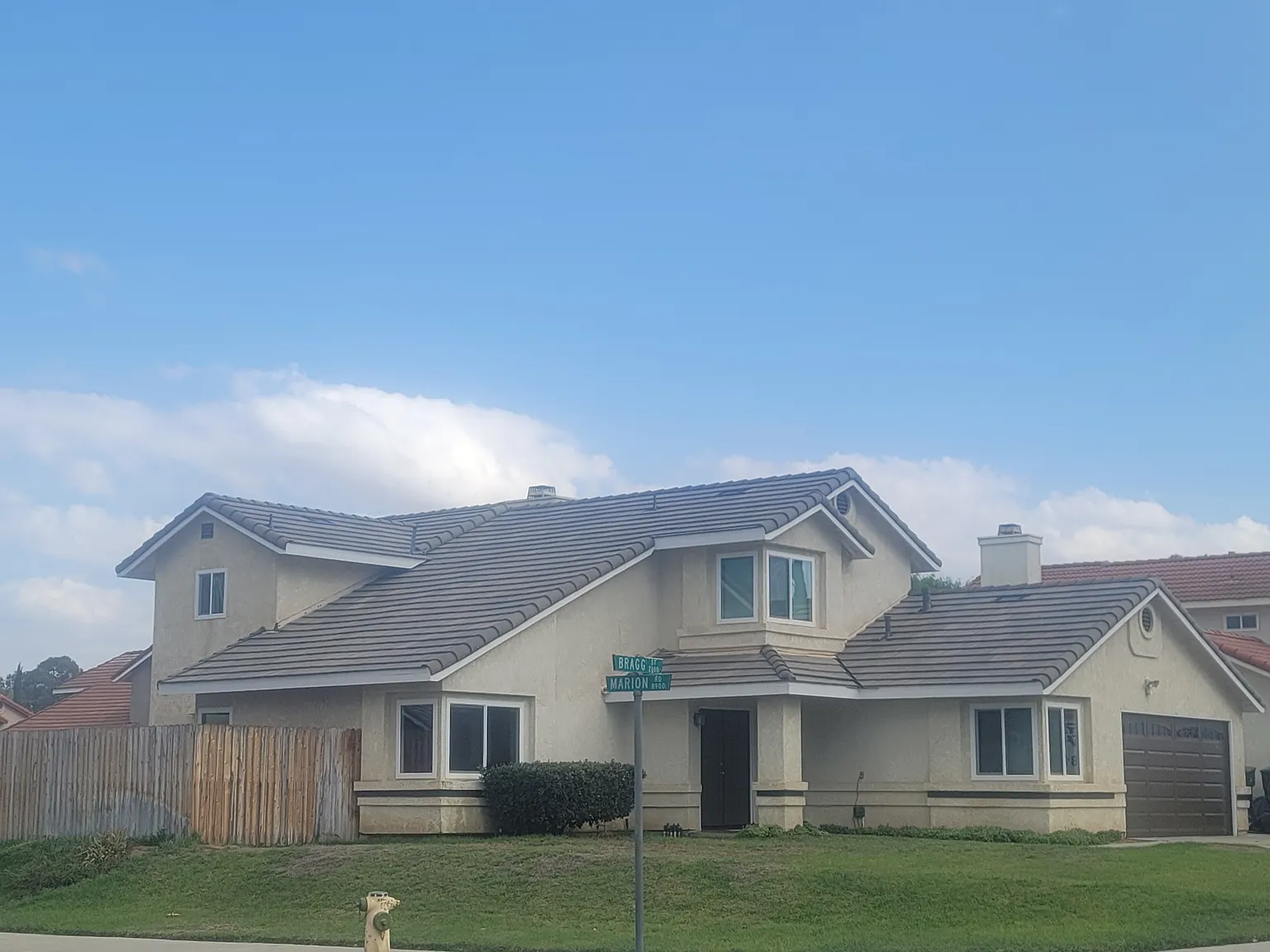 2863 Bragg St — Photo 2