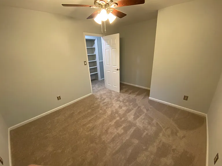 1503 Lake Forest Dr — Photo 9