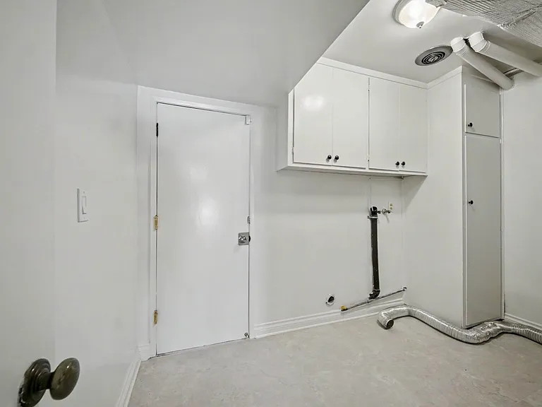22525 Flamingo St — Photo 23