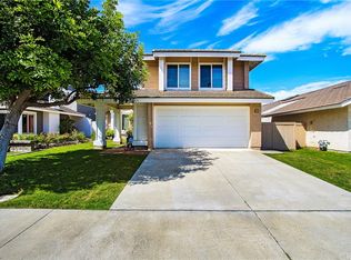 22 Whistling Isle, Irvine, CA 92614