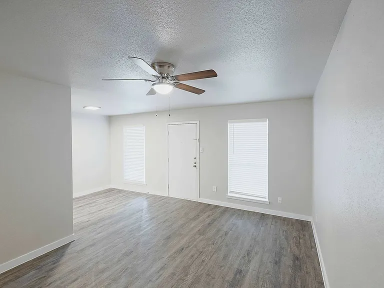 Arcata Townhomes — Photo 38